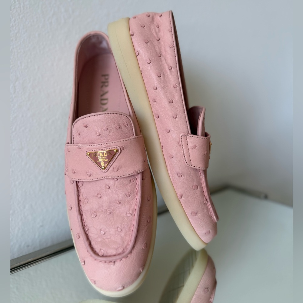 New PRADA Ostrich Leather Loafers $3,200 40